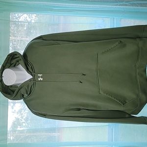 NWOT Under Armor hoodie
